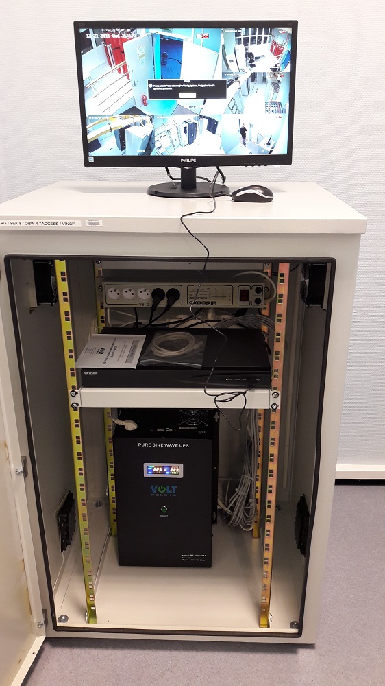 Rejestrator Hikvision z UPS